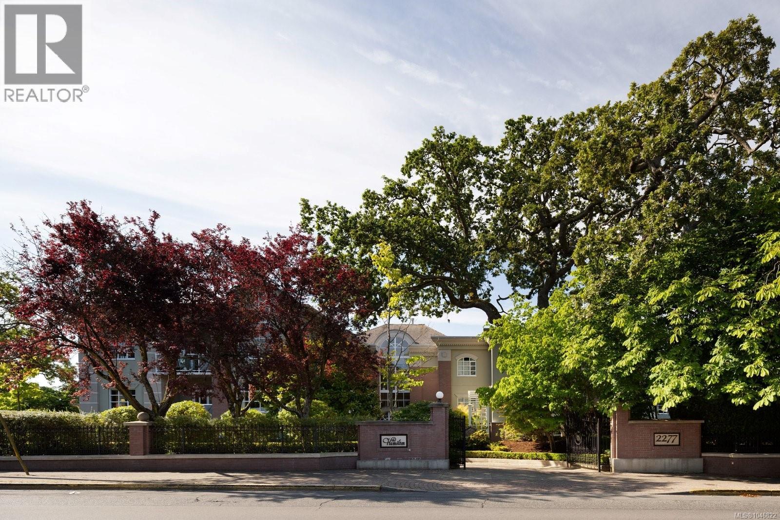 203 2277 Oak Bay Avenue, Oak Bay