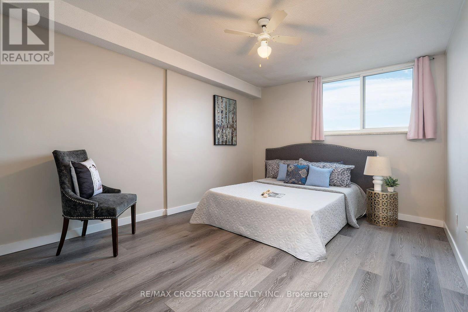#906 1350 YORK MILLS ROAD - 22