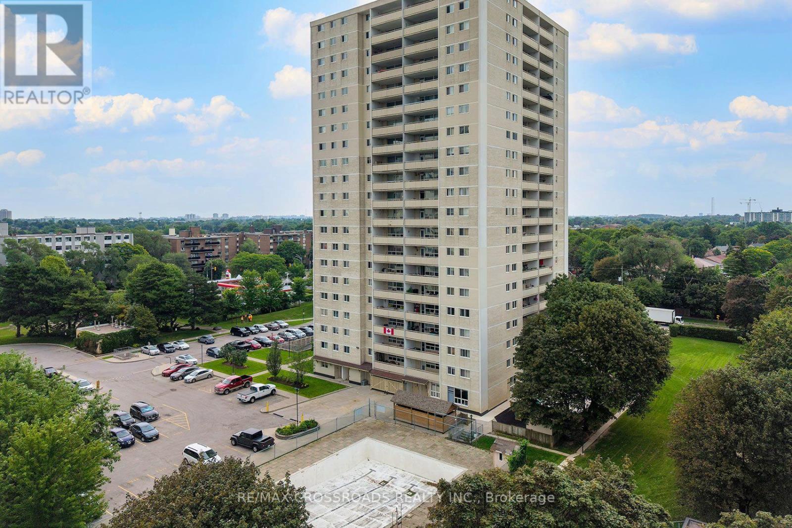 #906 1350 YORK MILLS ROAD - 28
