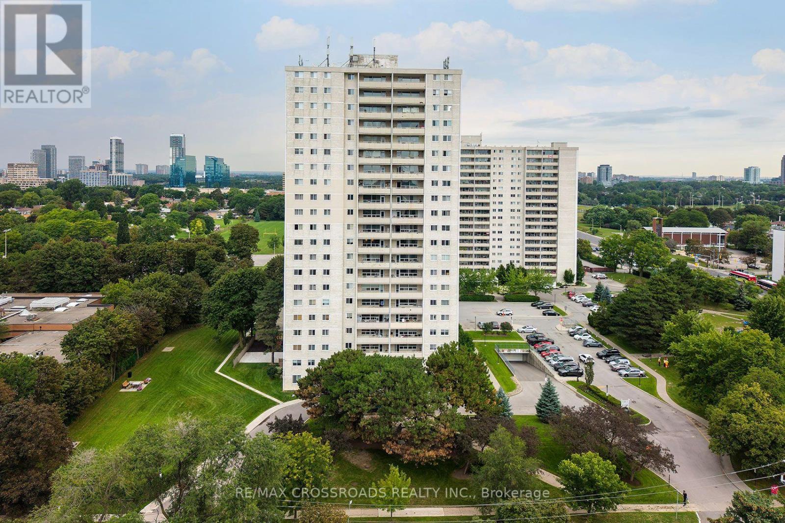 #906 1350 YORK MILLS ROAD - 36