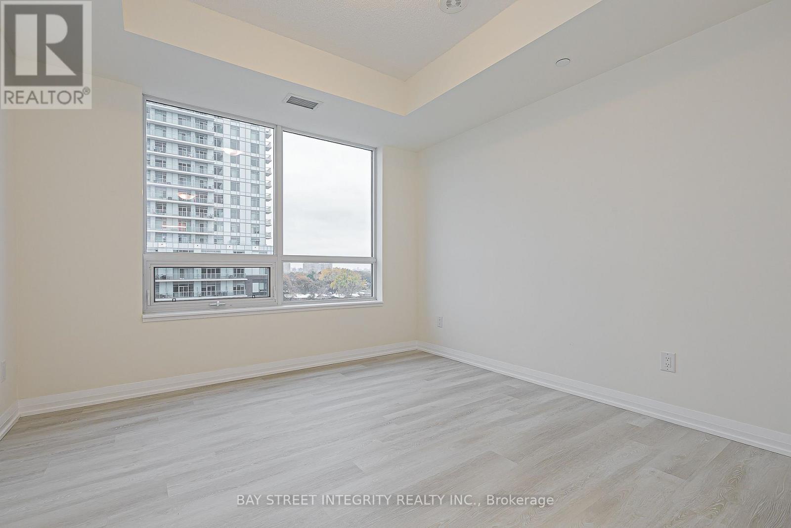 #710 3260 SHEPPARD AVENUE E - 10