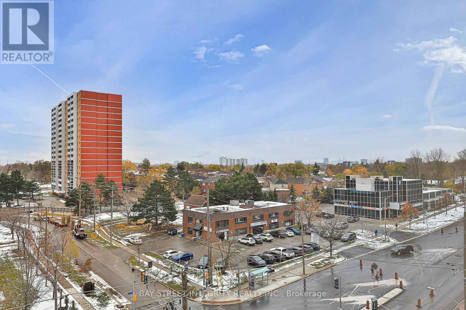 #710 3260 SHEPPARD AVENUE E - 23