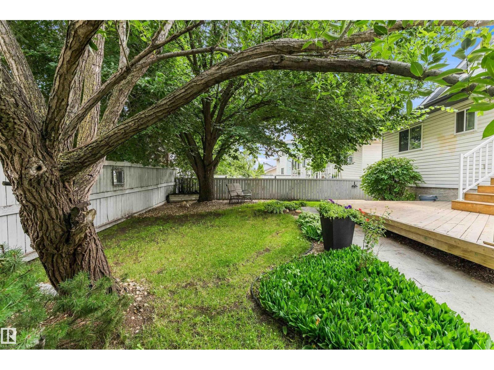 851 112A Street NW - Photo 35