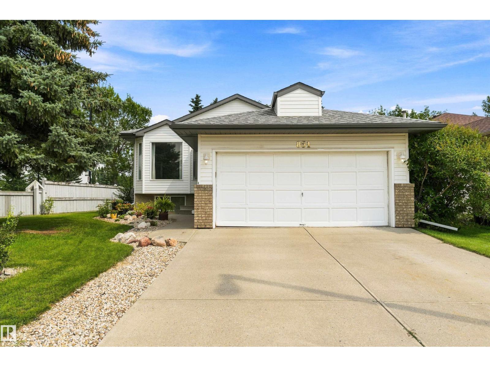 851 112A Street NW - Photo 40