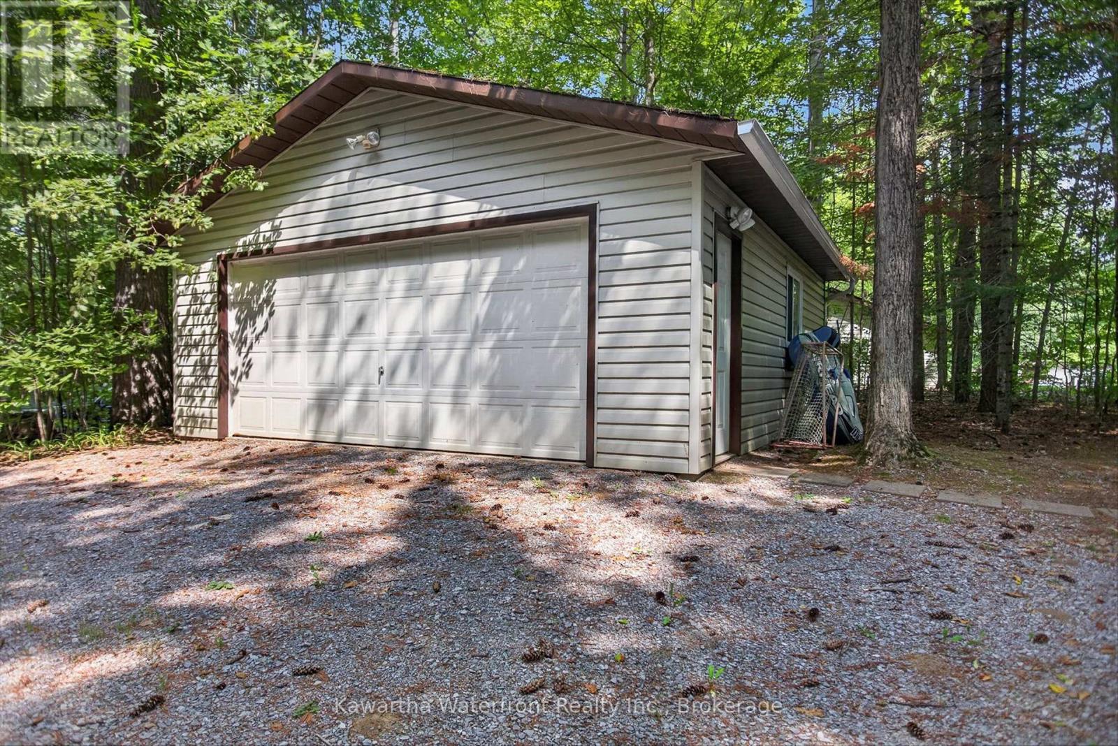 1620 LEWIS ROAD - 33