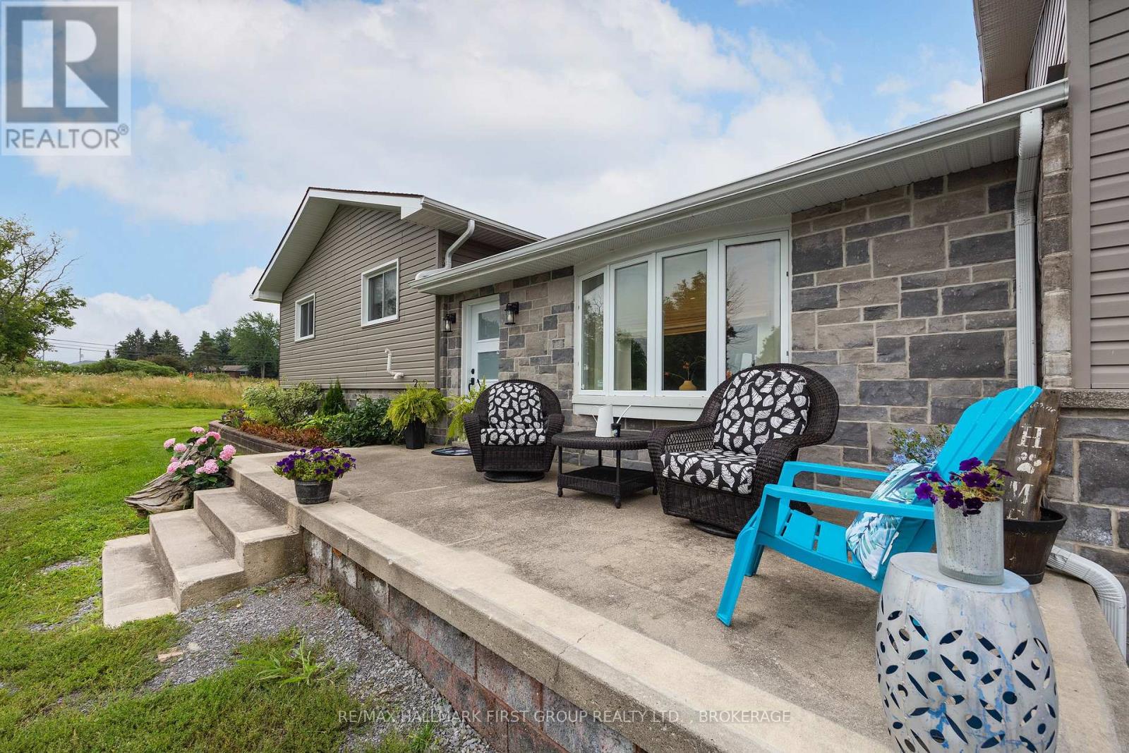 19 SUNSET LANE - 5