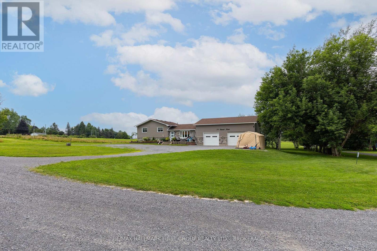 19 SUNSET LANE - 6