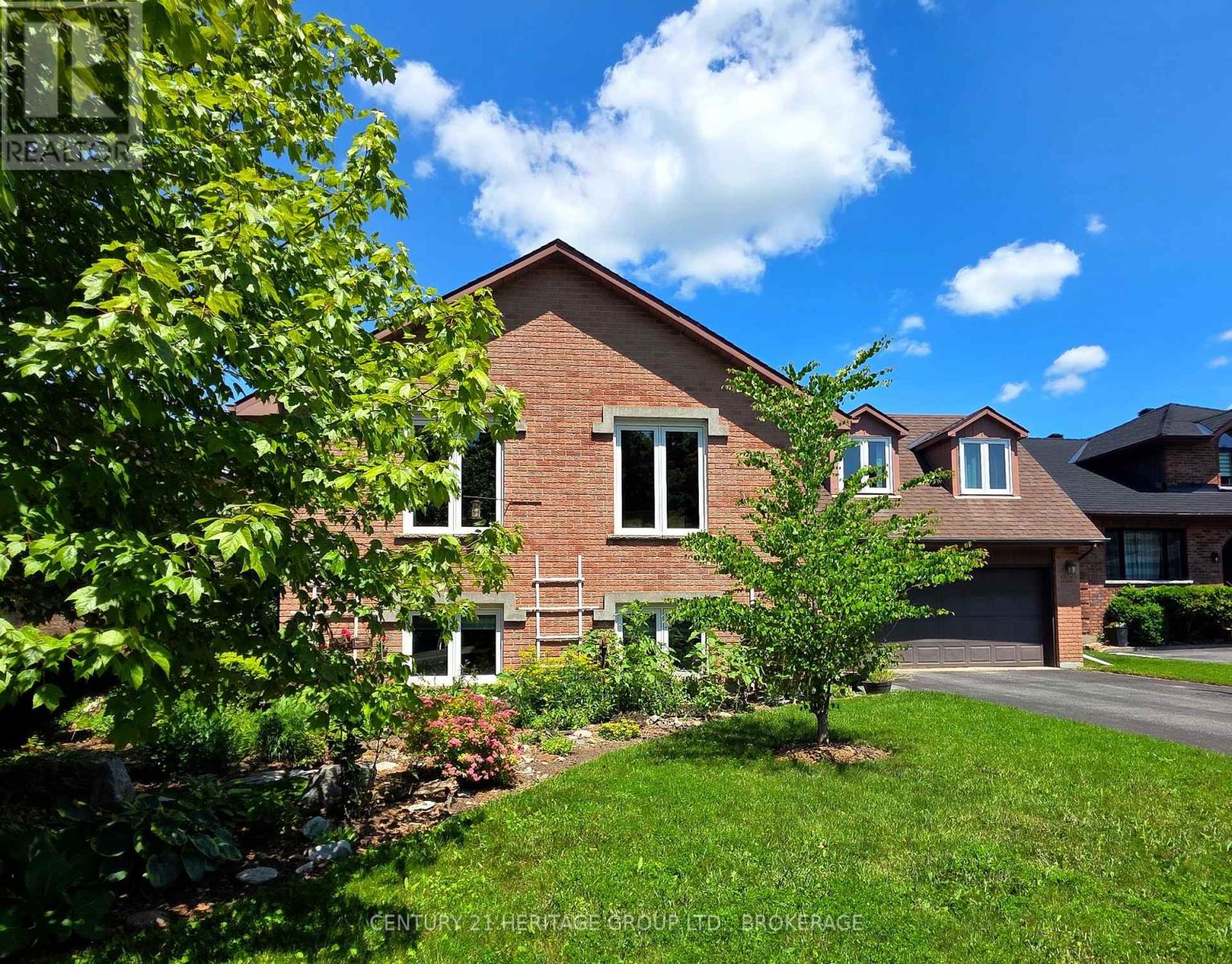 23 OLD OAK ROAD - 1