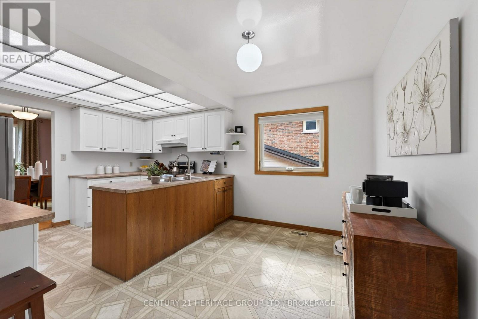 23 OLD OAK ROAD - Image 13