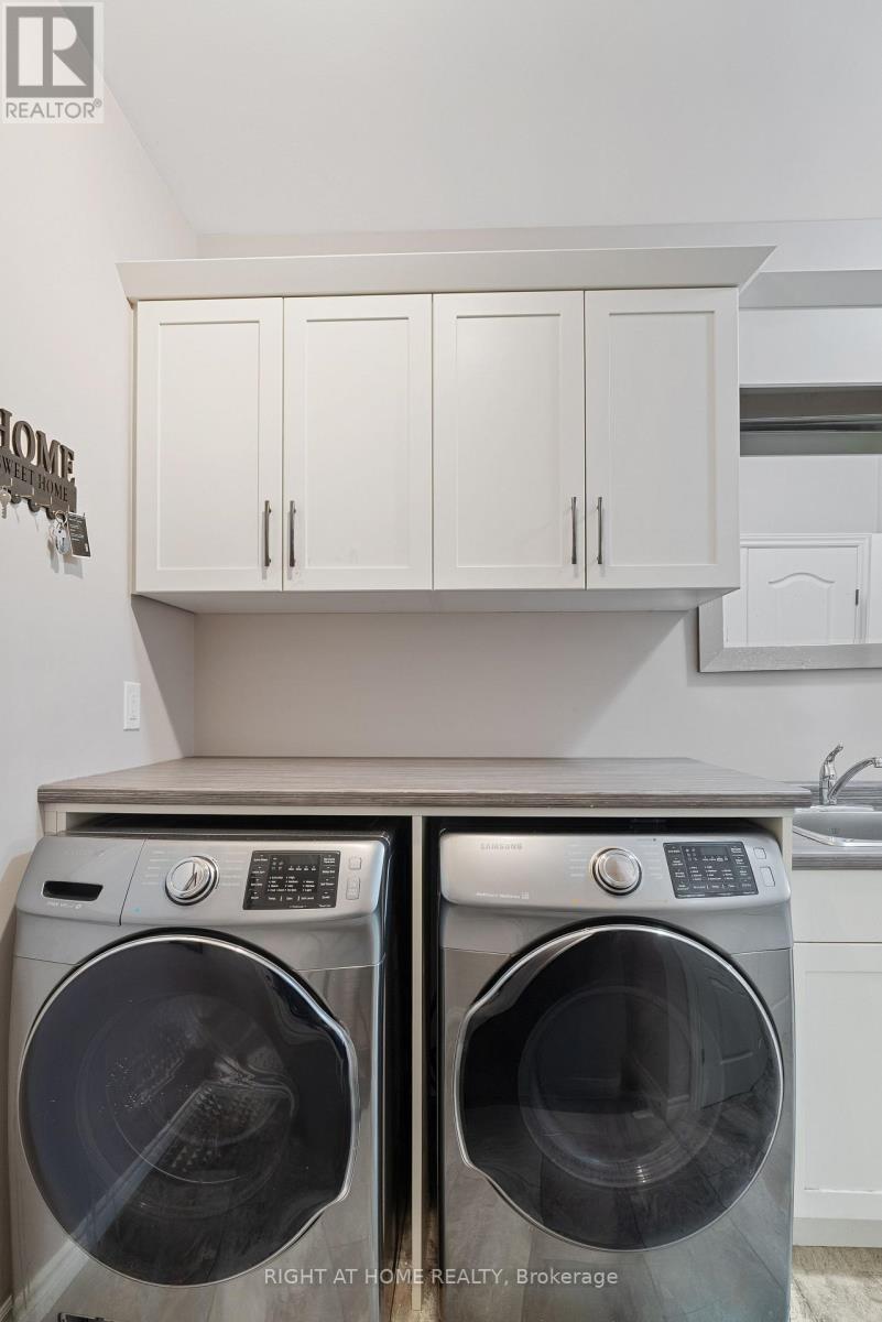 624 SUPERIOR DRIVE - Image 18