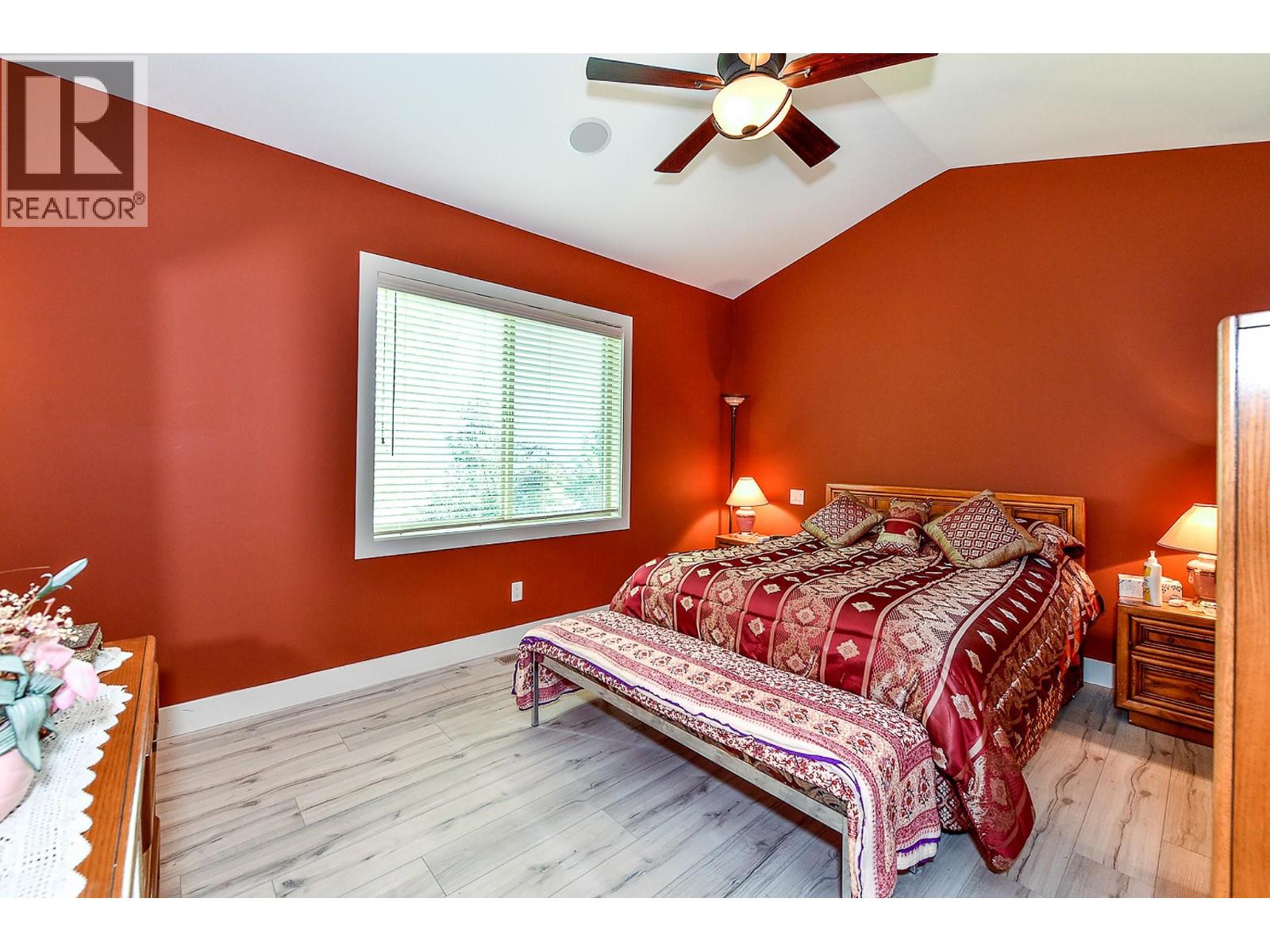 #8 2450 Selkirk Drive - Image 21