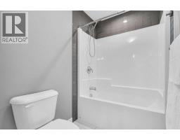 49 Creekside Avenue Sw, Calgary, AB T2X4A9 Photo 33