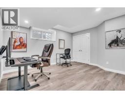 49 Creekside Avenue Sw, Calgary, AB T2X4A9 Photo 42