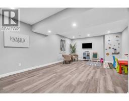 49 Creekside Avenue Sw, Calgary, AB T2X4A9 Photo 37