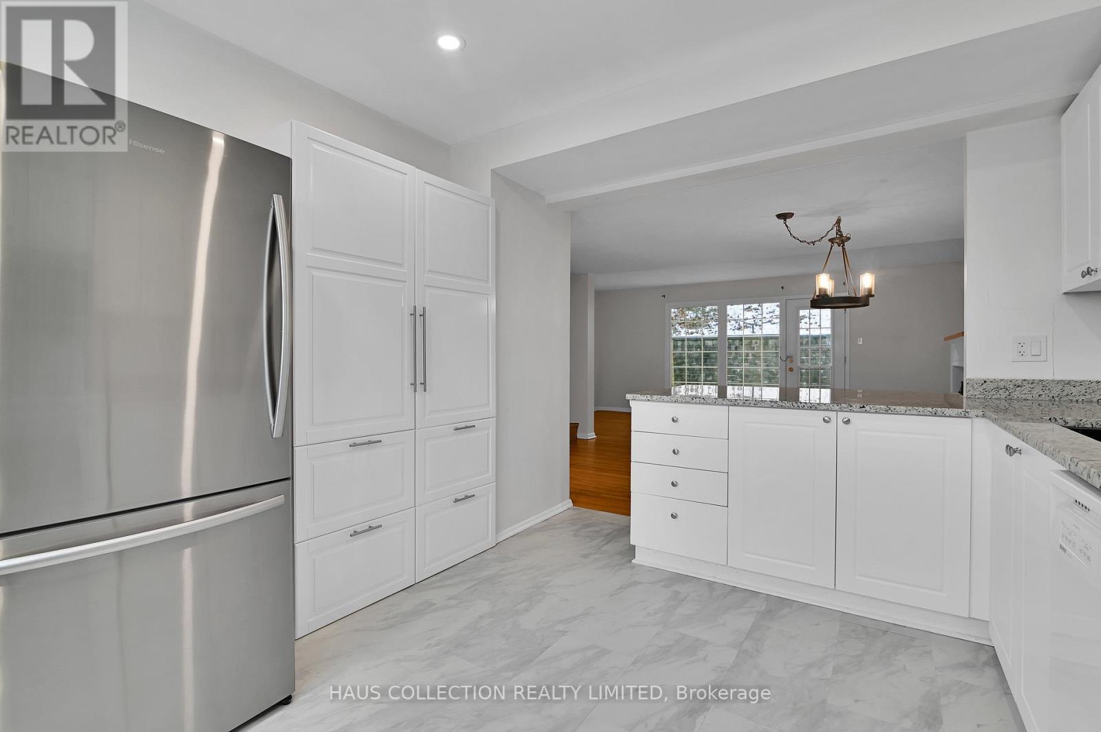 4 Bed, 2 Bath House for Rent in Ottawa – 884 WALKLEY ROAD, Ottawa – MLS# X13672658 - Image 12
