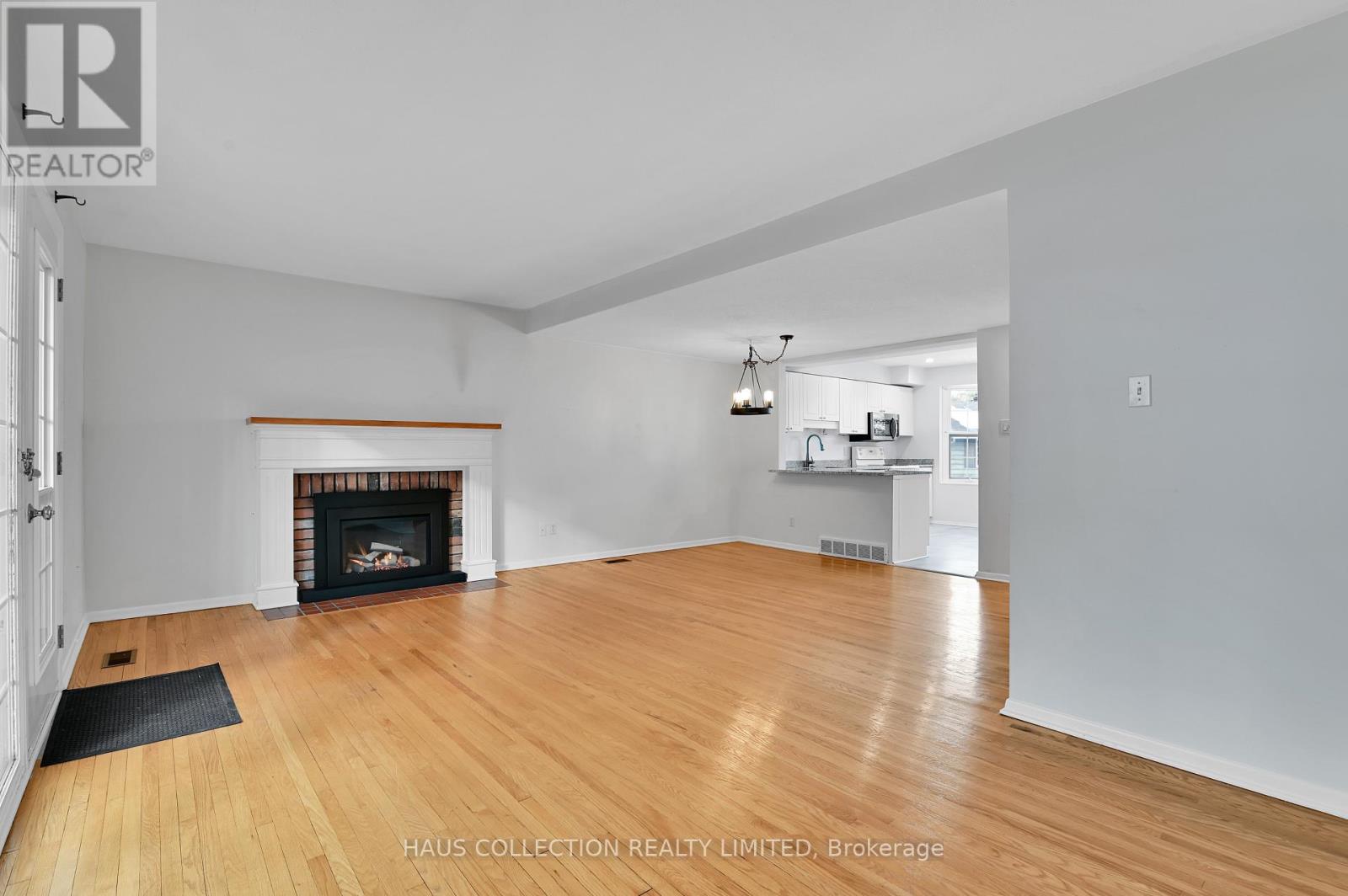 4 Bed, 2 Bath House for Rent in Ottawa – 884 WALKLEY ROAD, Ottawa – MLS# X13672658 - Image 9