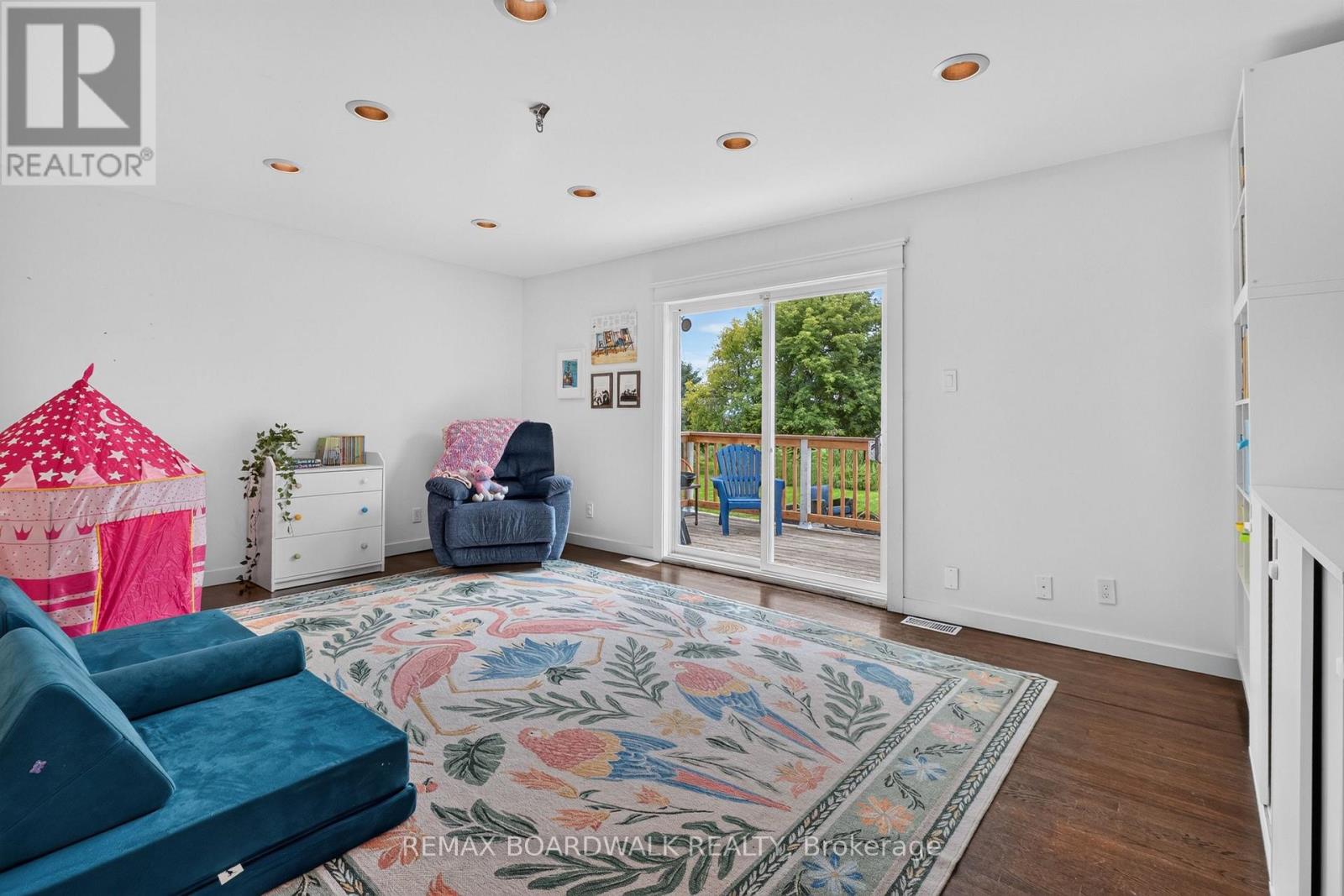 10104 MARIONVILLE ROAD - 14
