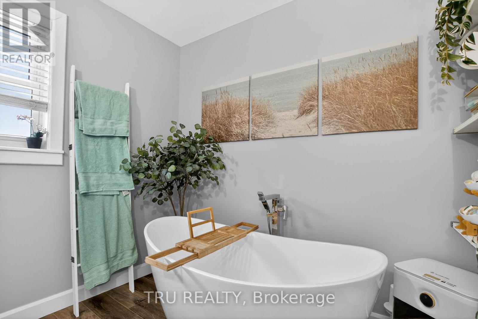 3910 HIGHLAND ROAD - Image 20