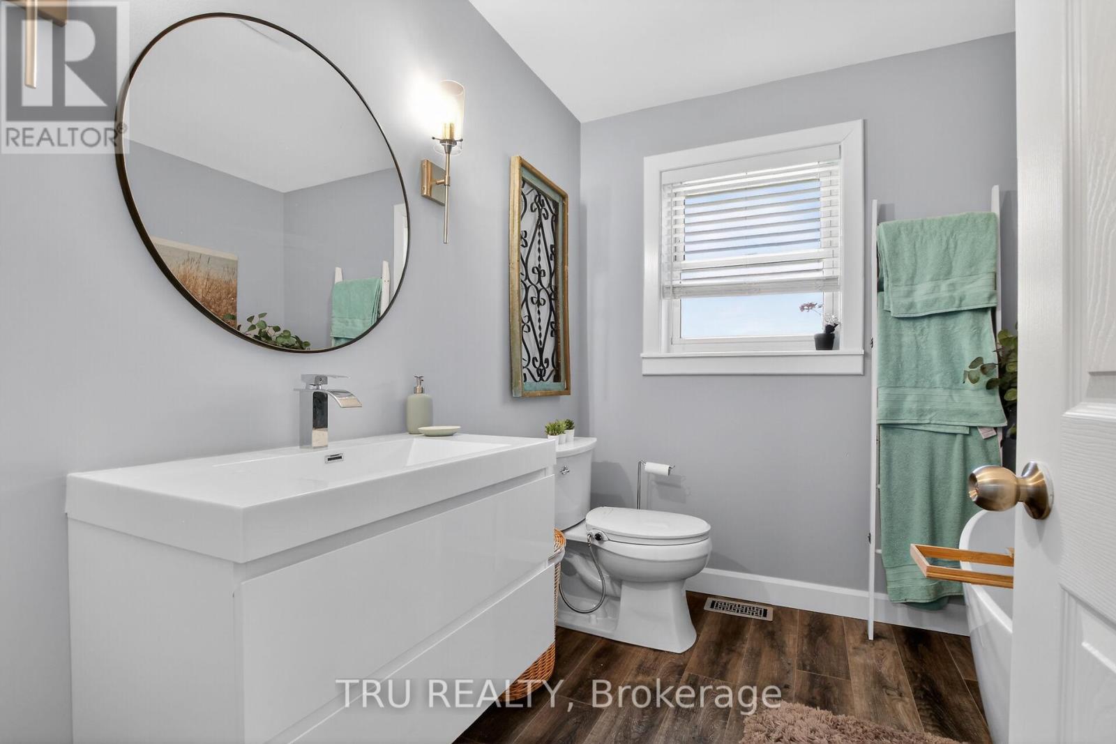 3910 HIGHLAND ROAD - Image 21