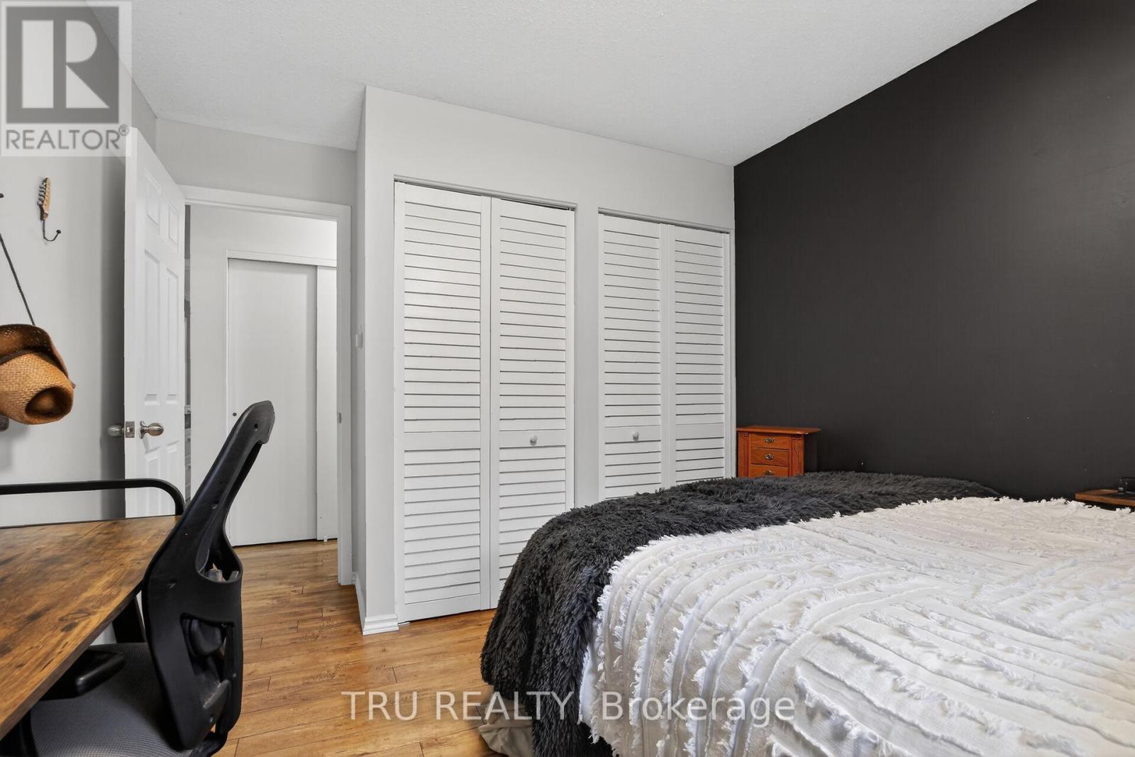 3910 HIGHLAND ROAD - Image 23