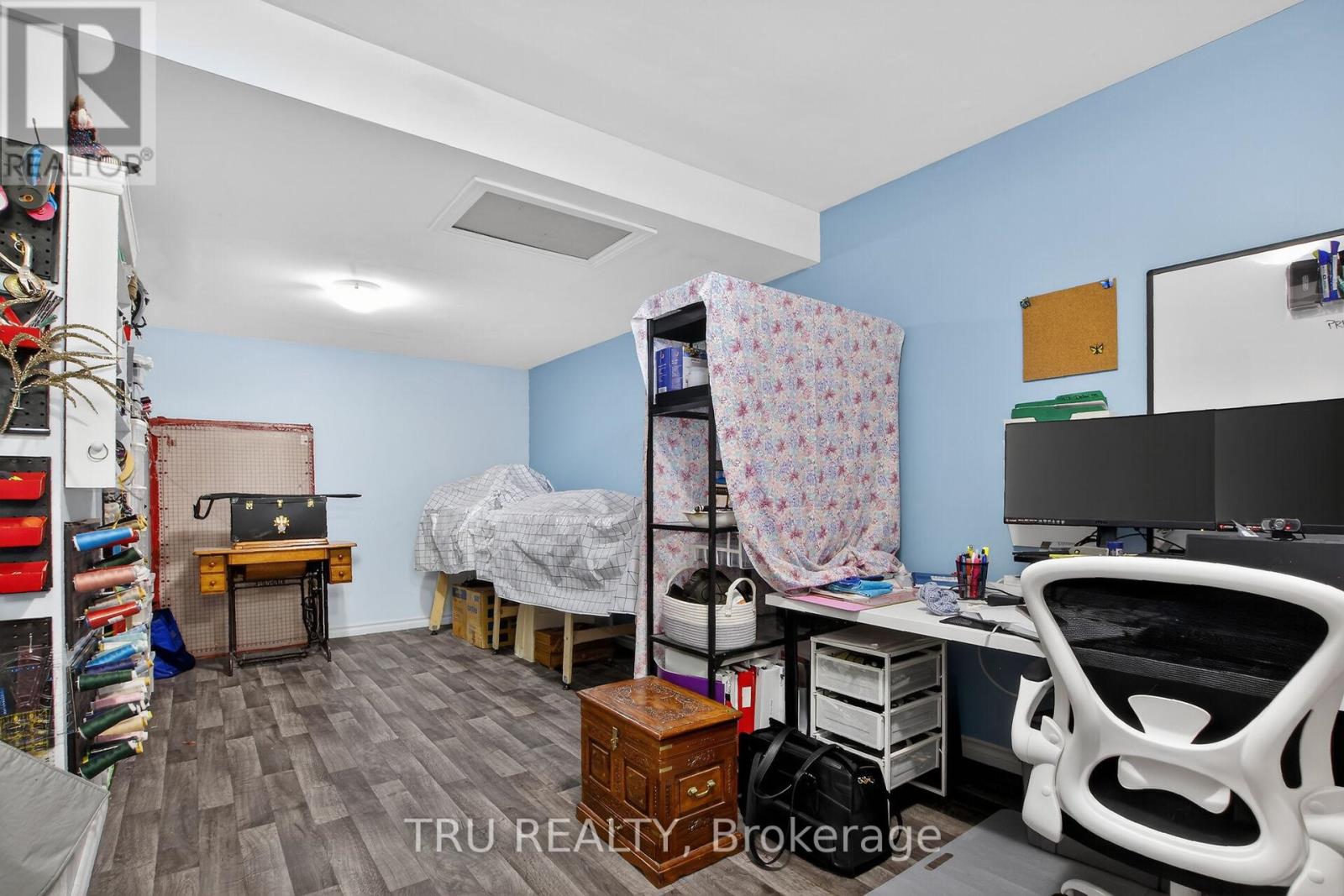 3910 HIGHLAND ROAD - Image 27