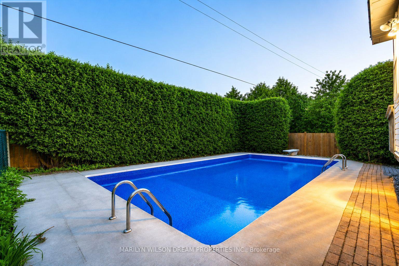 Ultra private yard