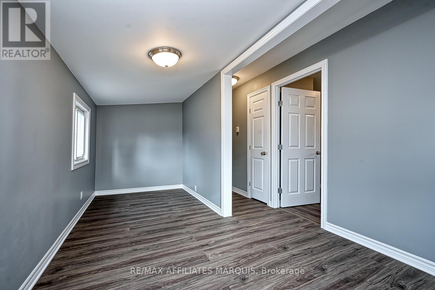 418 NICOLE STREET - 18