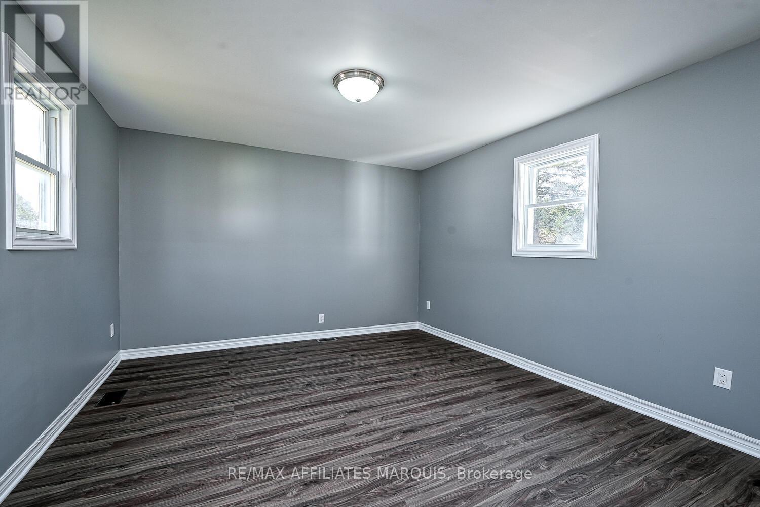 418 NICOLE STREET - Image 9