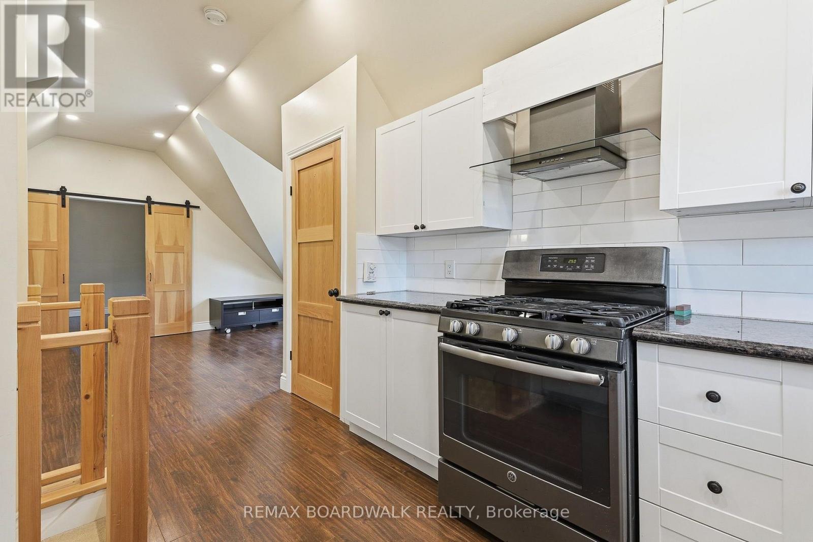 4 Bed, 4 Bath House for Sale in Ottawa – 1110 DUNNING ROAD, Ottawa – MLS# X13672798 - Image 28