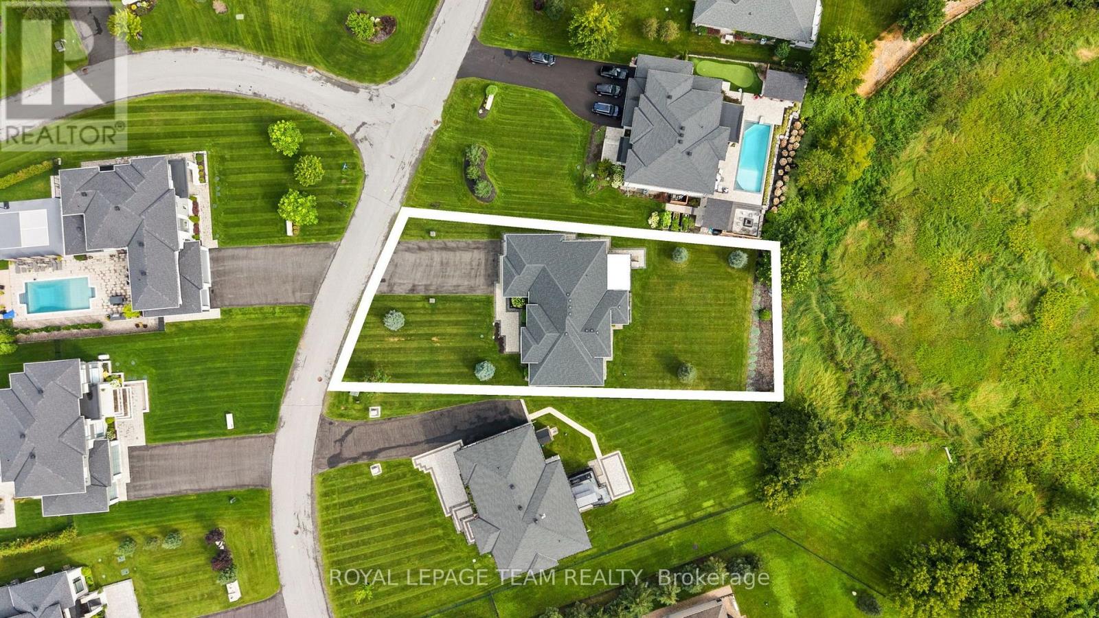 4 Bed, 4 Bath House for Sale in Ottawa – 792 MCMANUS AVENUE, Ottawa – MLS# X13672830 - Image 48
