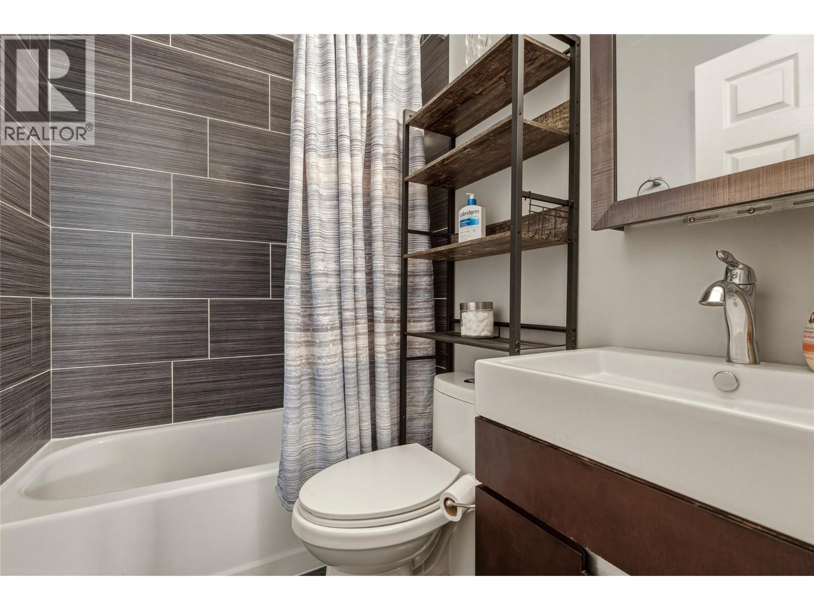 2228 Linea Crescent - 15