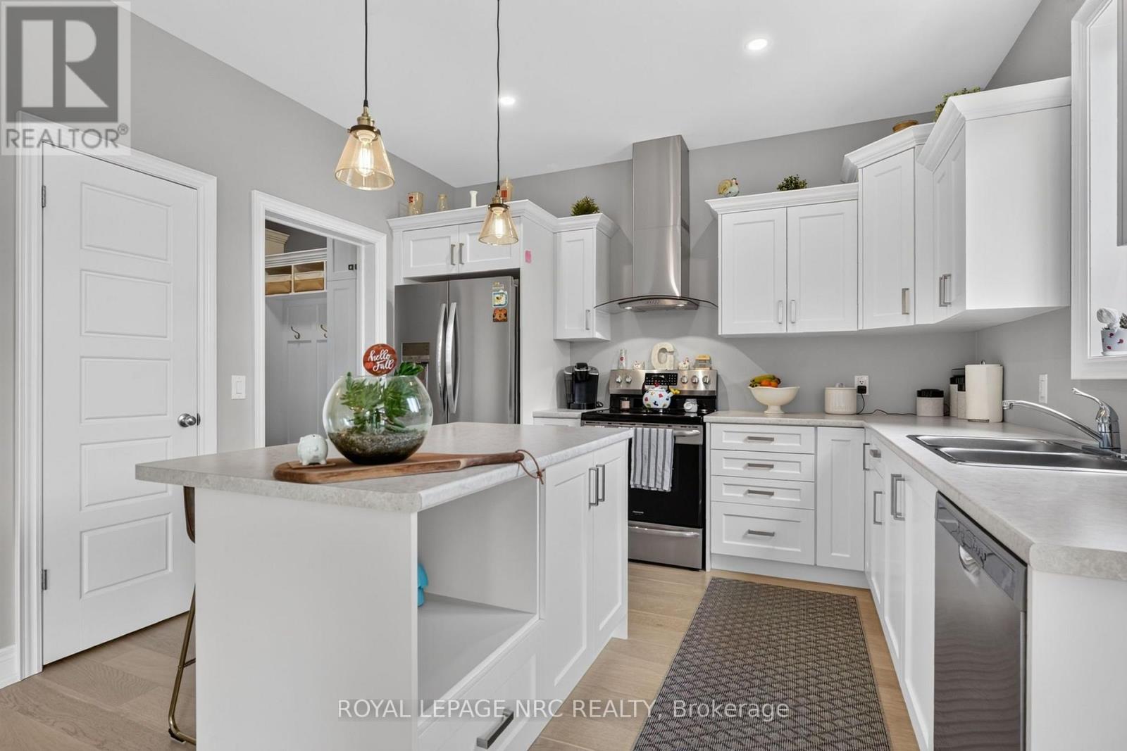 4162 VILLAGE CREEK DRIVE - 14