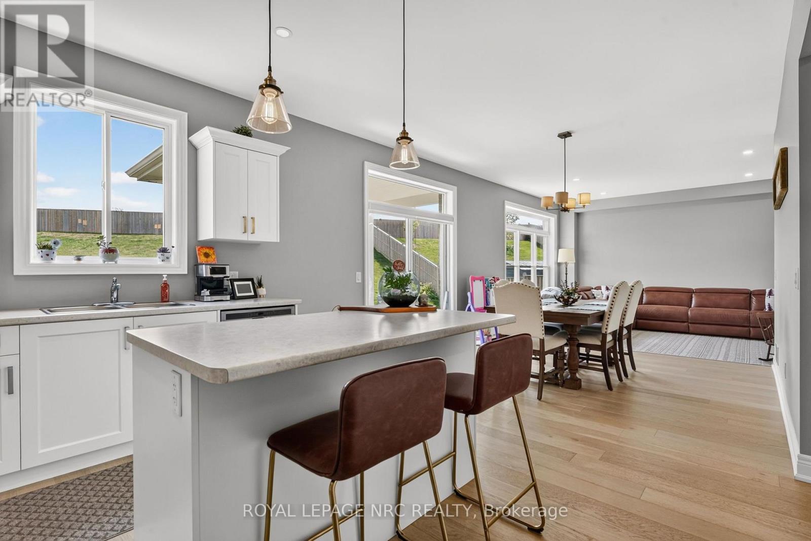 4162 VILLAGE CREEK DRIVE - Image 17