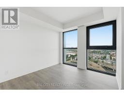 1302 - 25 Frederick Todd Way, Toronto, ON M4G0C9 Photo 15