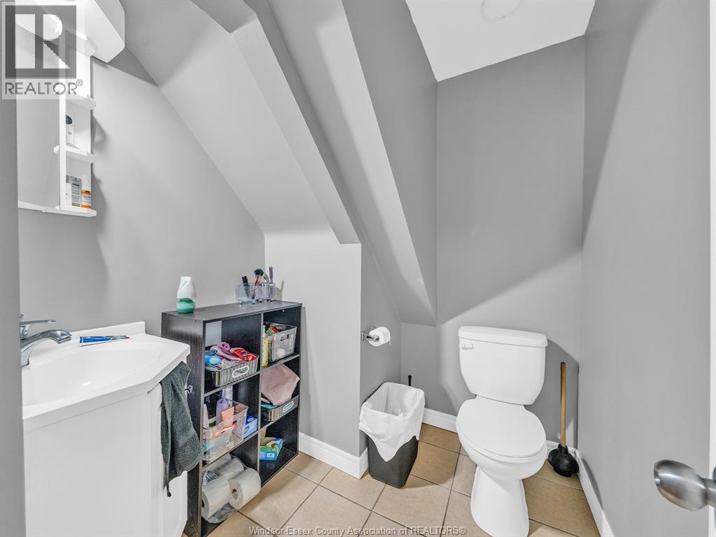 103 LAIRD - Image 12