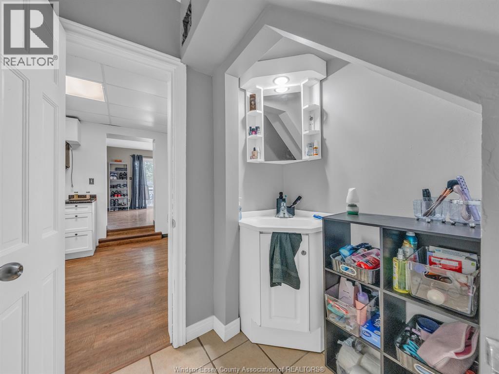 103 LAIRD - Image 13