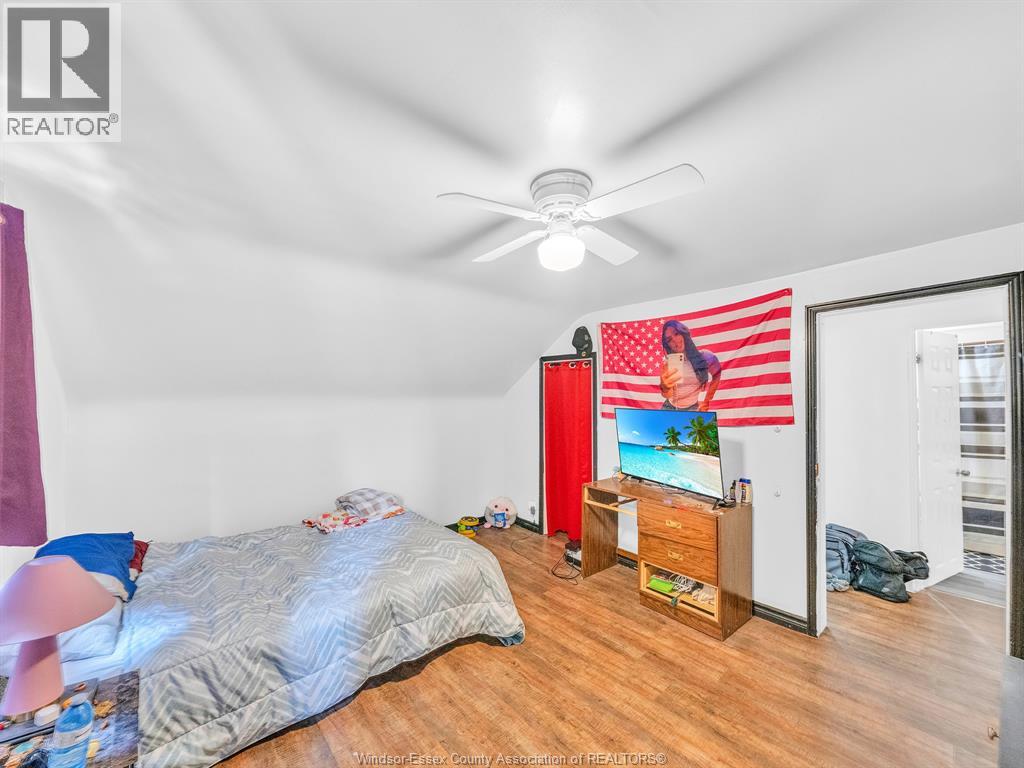 103 LAIRD - 17