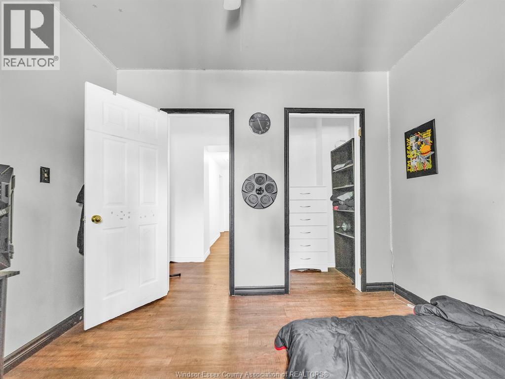 103 LAIRD - 20