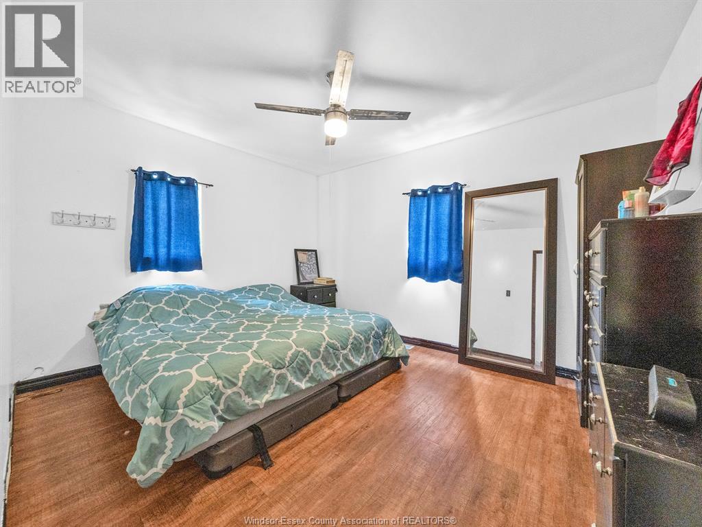 103 LAIRD - 21