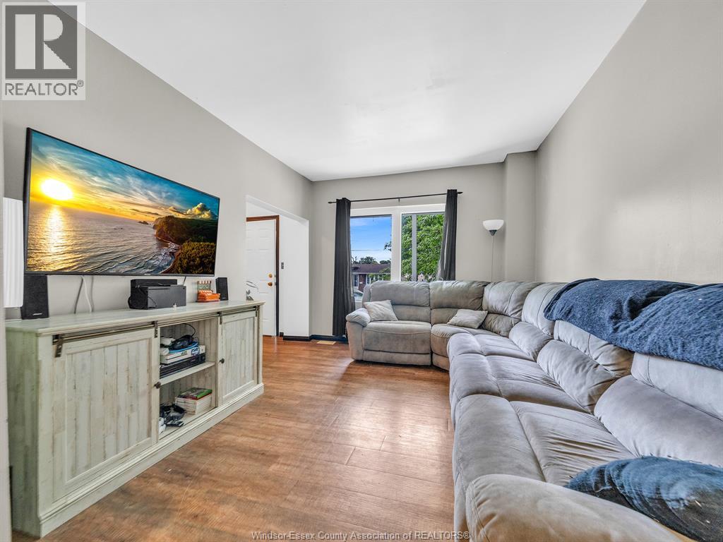 103 LAIRD - Image 4