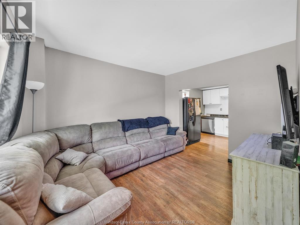 103 LAIRD - 5