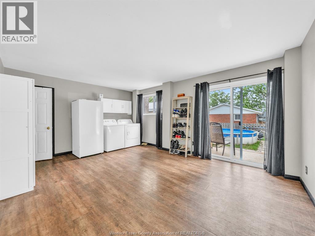 103 LAIRD - Image 9
