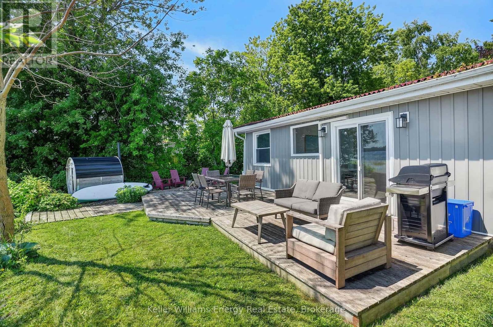 1071C LAKESIDE DRIVE - Image 12