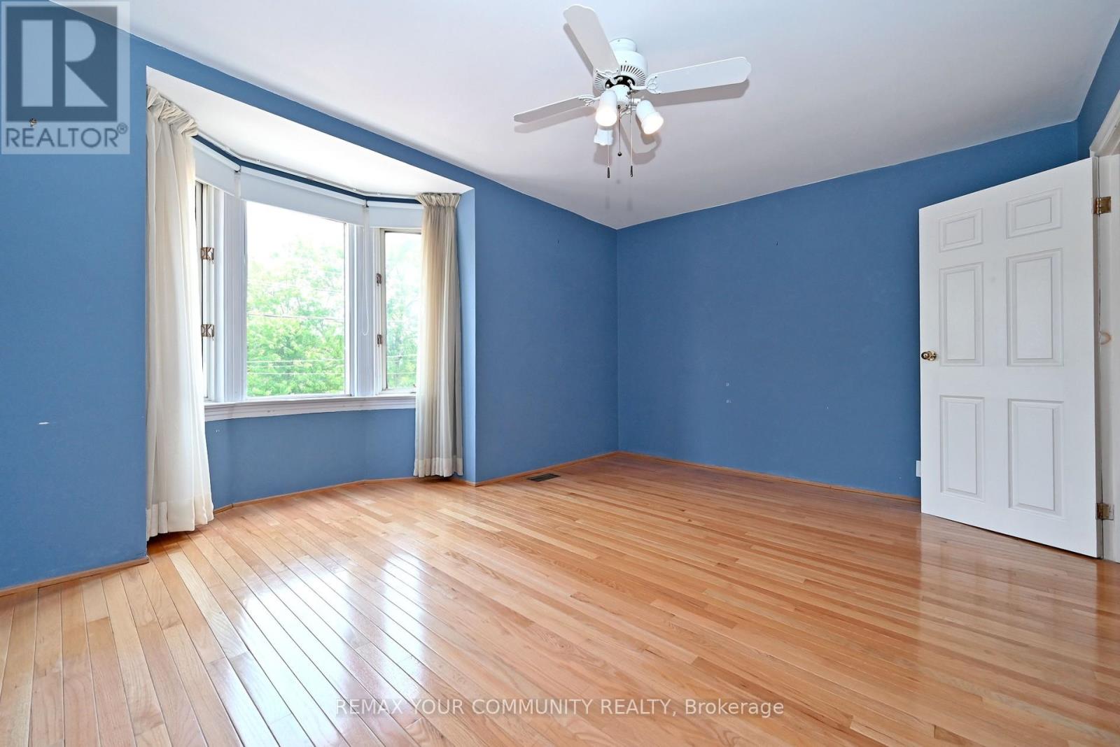 520 DUFFERIN STREET - 16