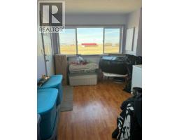 4pc Bathroom - 405 1 Avenue, Coutts, AB T0K0N0 Photo 8