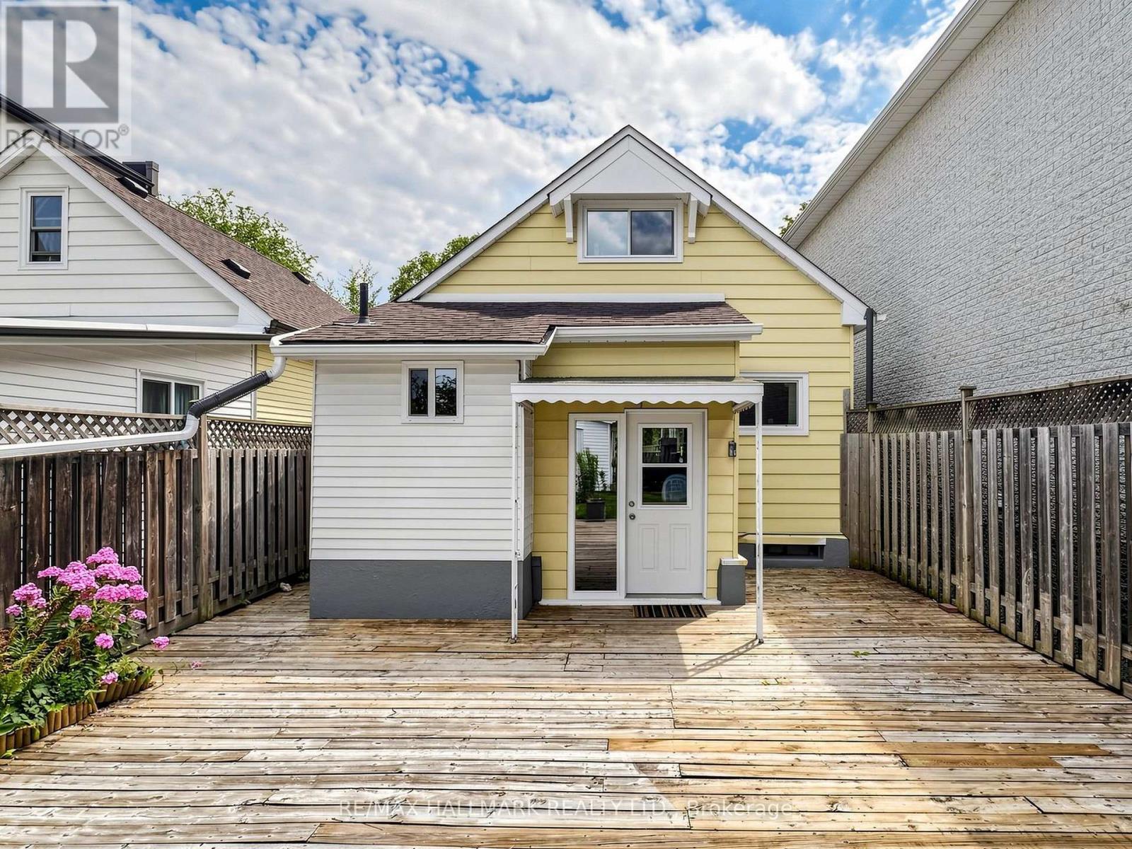 182 HOLBORNE AVENUE - 29