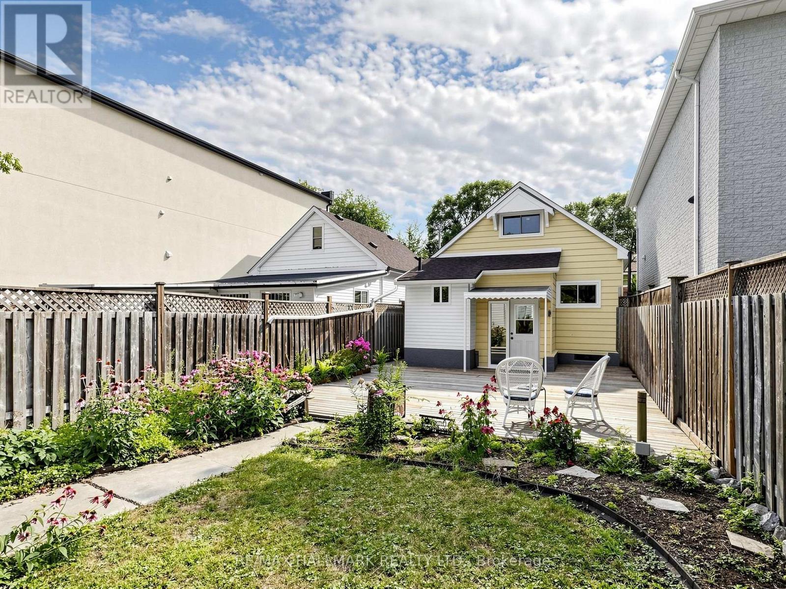 182 HOLBORNE AVENUE - 30