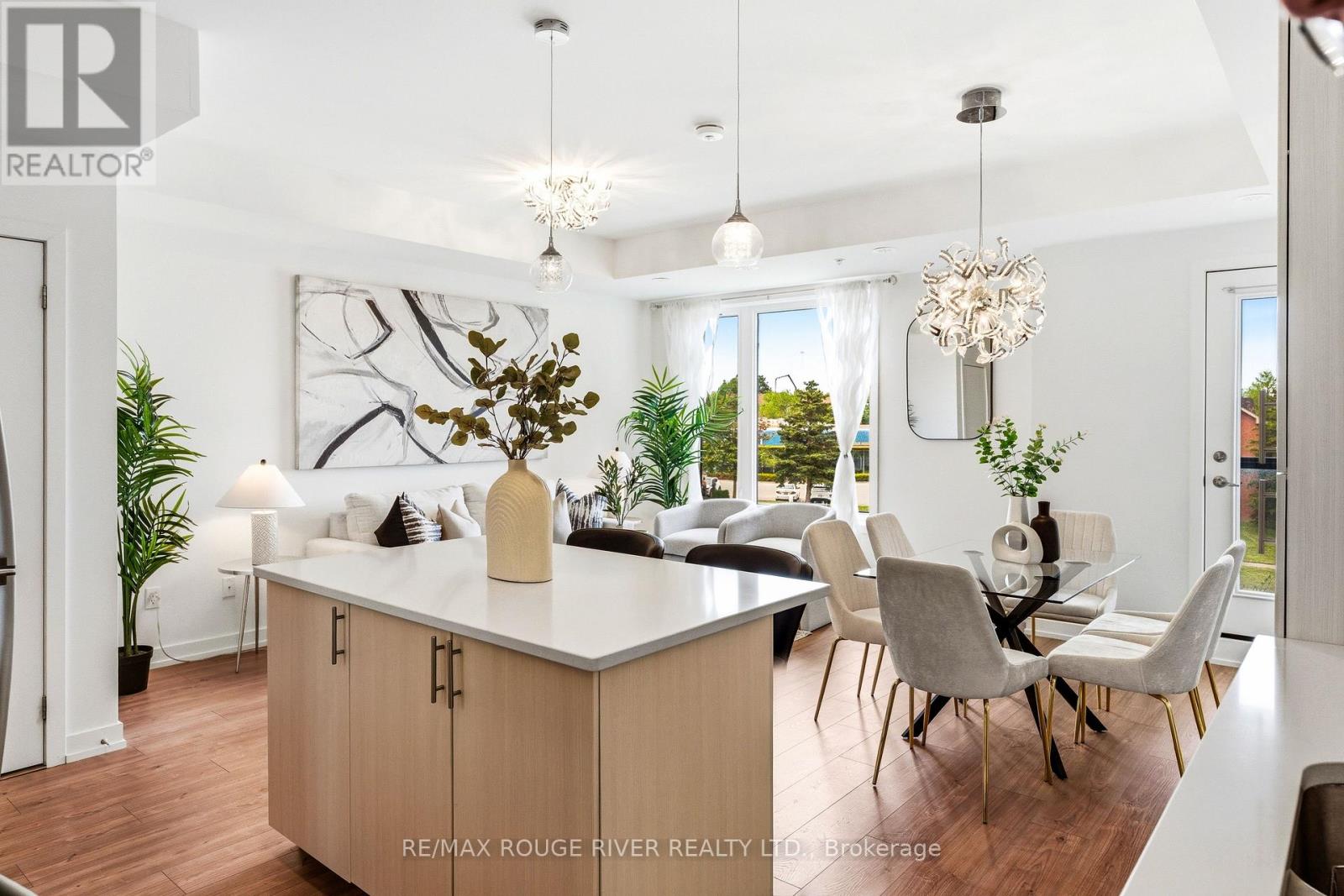 #226 1555 KINGSTON ROAD - 12