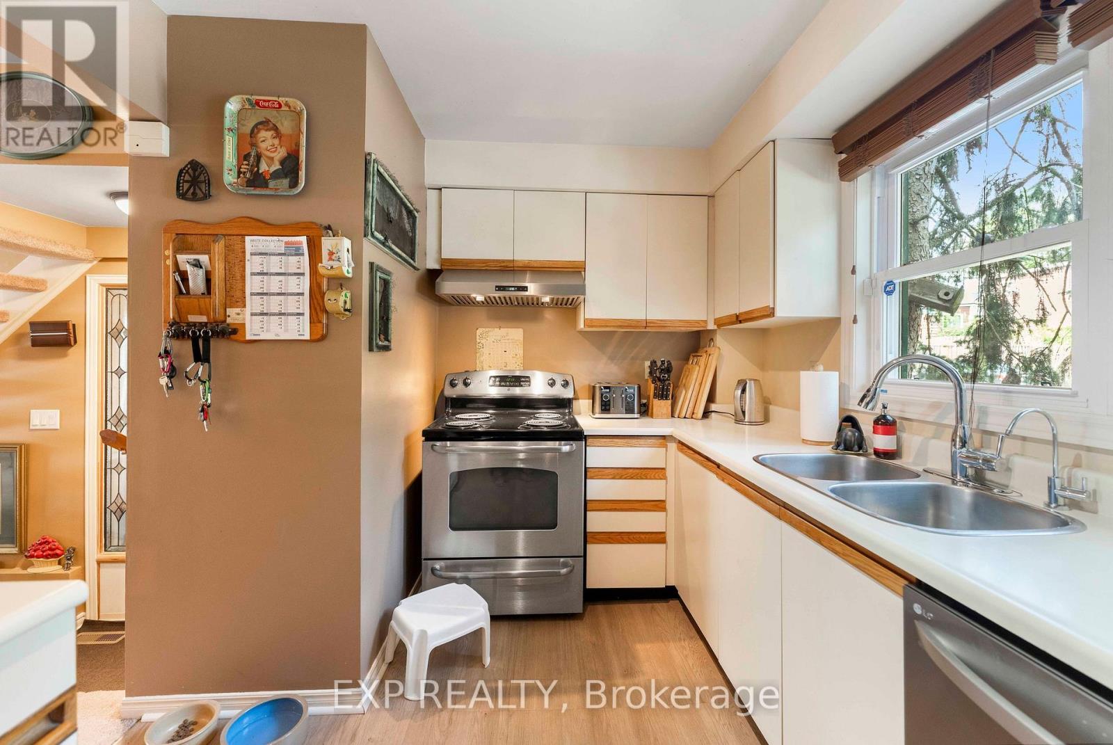 1 QUARRY COURT - 14