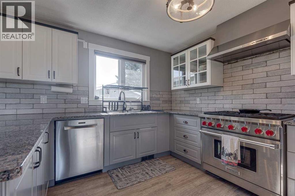 5015 53 Street - 11